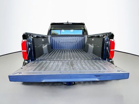 Used 2024 Toyota Tacoma TRD Sport image 25