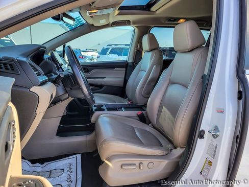 Used 2024 Honda Odyssey EX-L image 8