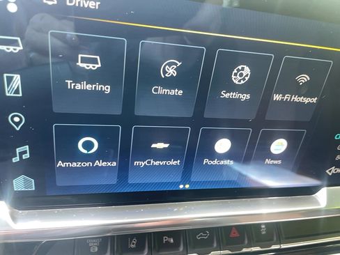 Used 2024 Chevrolet Silverado 3500 High Country w/ Technology Package image 37