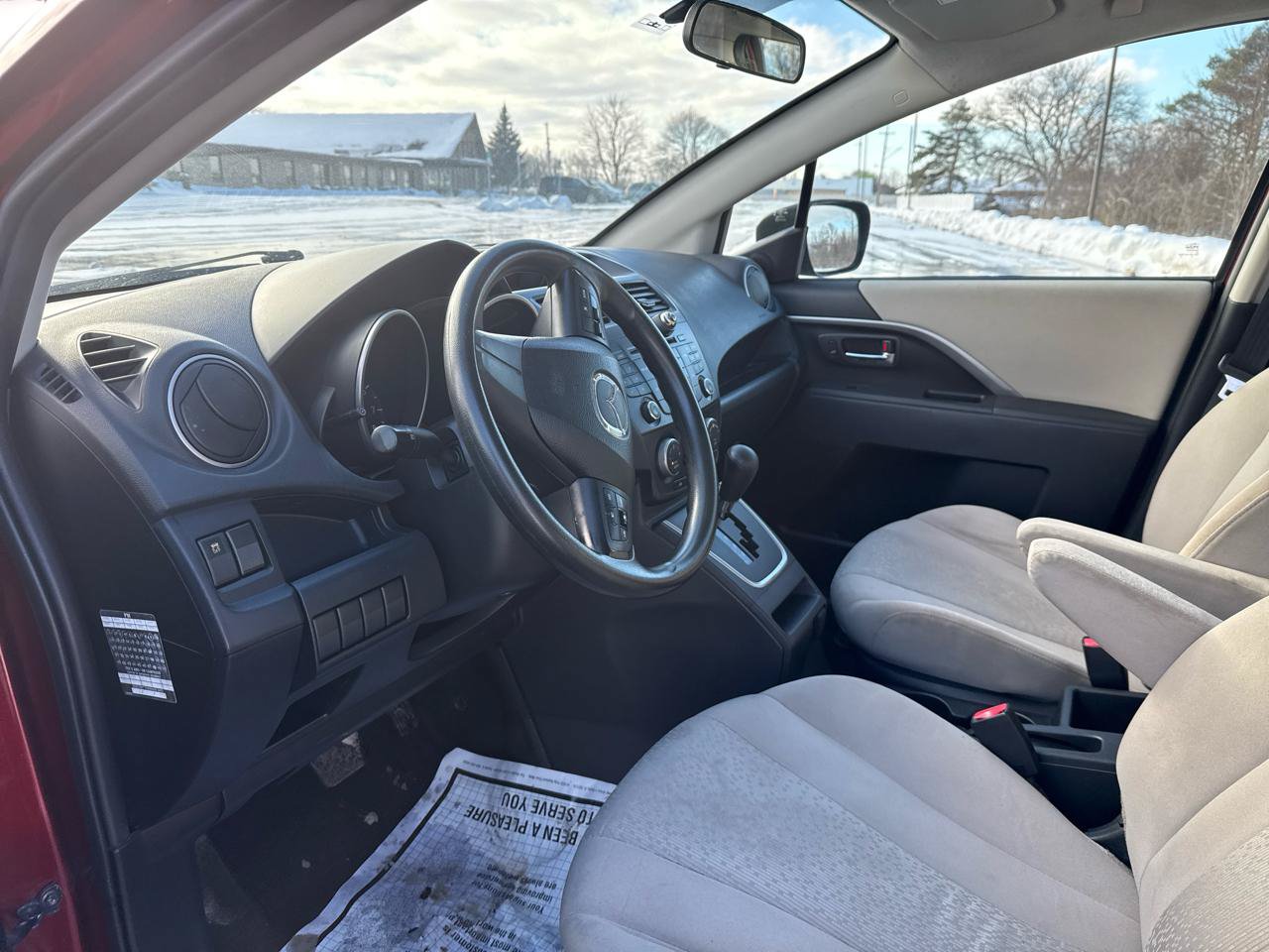 Used 2012 MAZDA MAZDA5 Sport FWD image 14