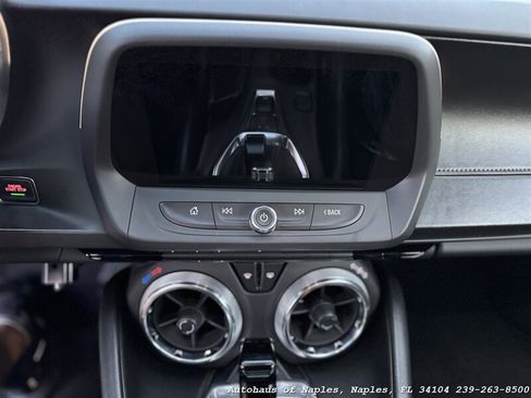 Used 2018 Chevrolet Camaro SS RWD image 27