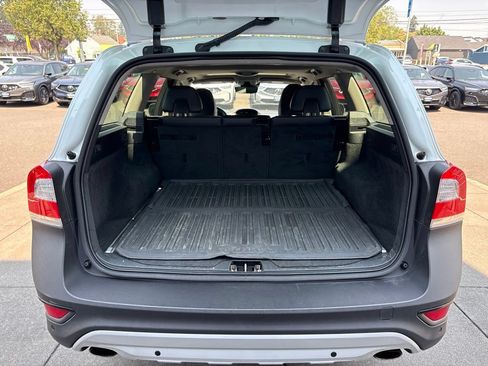 Used 2016 Volvo XC70 T5 Premier w/ Proximity Package AWD/4WD image 30