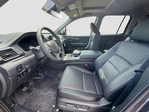 New 2026 Honda Ridgeline RTL image 16