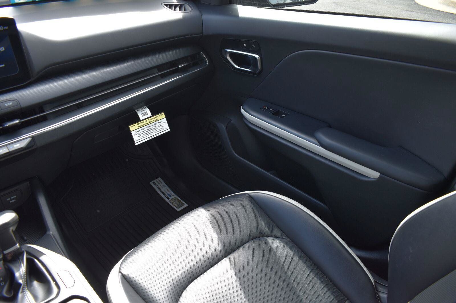 Used 2025 Kia K4 GT-Line w/ GT-Line Premium Package FWD image 18