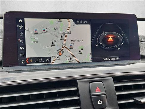 Used 2018 BMW 330i Sedan RWD image 13