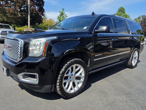 Used 2016 GMC Yukon XL Denali w/ Open Road Package AWD/4WD image 1