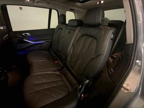 New 2026 BMW X7 xDrive40i w/ Executive Package image 10