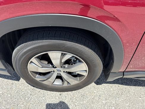 Certified 2024 Subaru Ascent Premium w/ Convenience Package AWD/4WD image 21