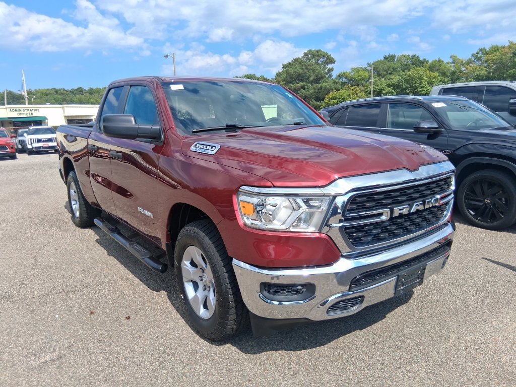 Used 2023 RAM 1500 Big Horn AWD/4WD image 3