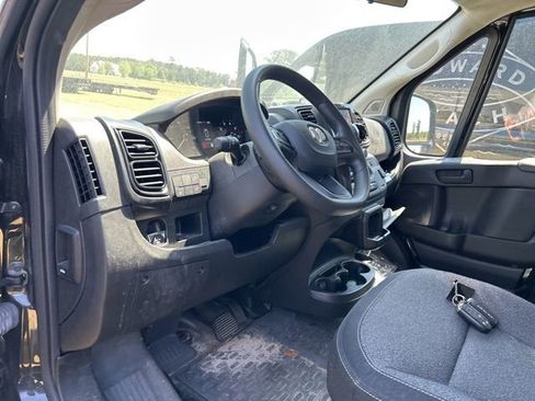 Used 2023 RAM ProMaster 2500 w/ Black Appearance Package FWD image 19