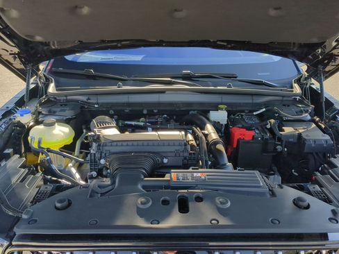 New 2026 Lincoln Nautilus Premier w/ Equipment Group 102A image 25