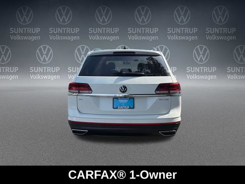 Used 2023 Volkswagen Atlas SE w/ Panoramic Sunroof Package FWD image 4
