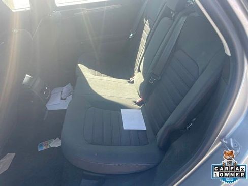Used 2020 Ford Fusion SE FWD image 15