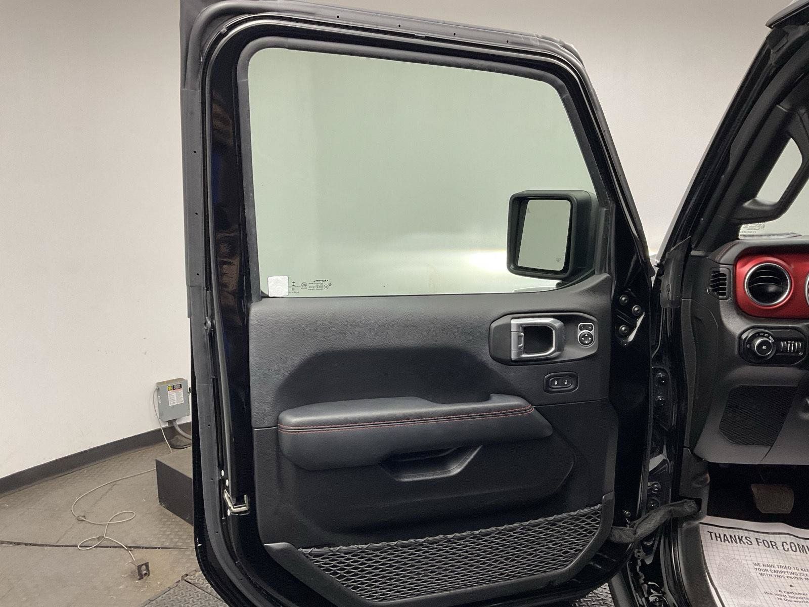 Used 2022 Jeep Wrangler Unlimited Rubicon w/ Steel Bumper Group AWD/4WD image 9