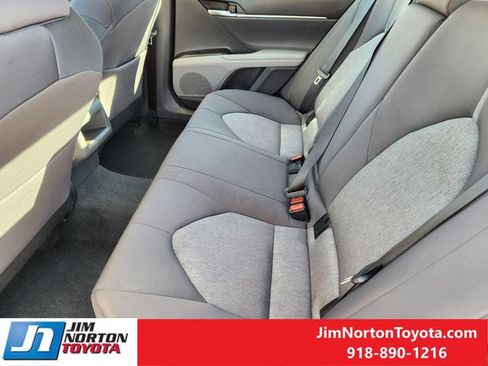 Used 2024 Toyota Camry LE image 30