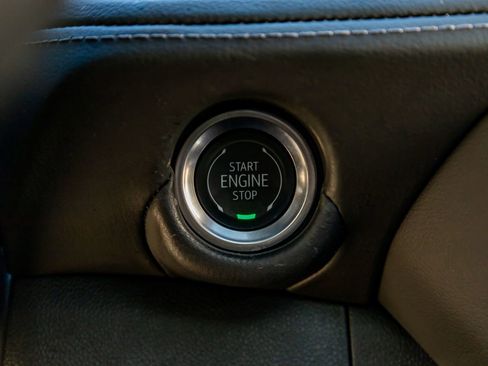 Used 2025 Chevrolet Tahoe Z71 w/ Comfort Package image 22