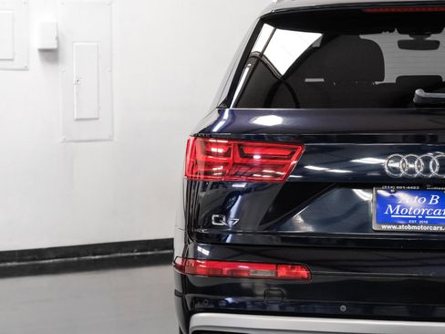 Used 2017 Audi Q7 3.0T Premium Plus image 45
