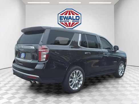Used 2023 Chevrolet Tahoe High Country w/ Premium Package 2 AWD/4WD image 4