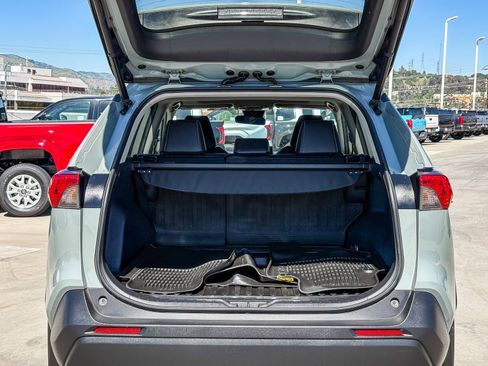 Certified 2022 Toyota RAV4 XLE Premium image 28