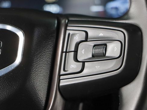 Used 2024 GMC Yukon AT4 w/ Technology Package AWD/4WD image 15