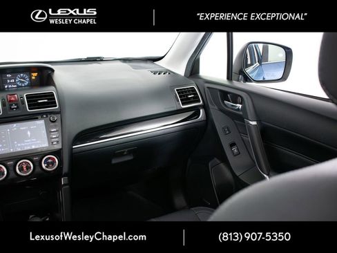 Used 2018 Subaru Forester 2.5i Touring w/ Popular Package #3B AWD/4WD image 28