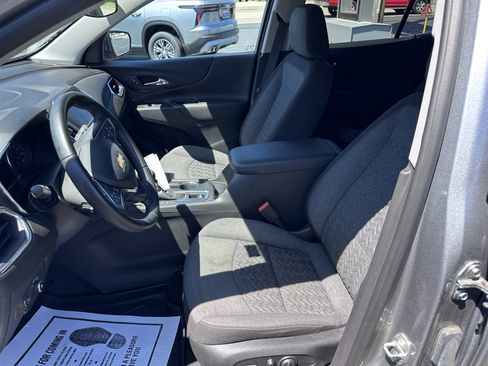 Used 2023 Chevrolet Equinox LT image 10