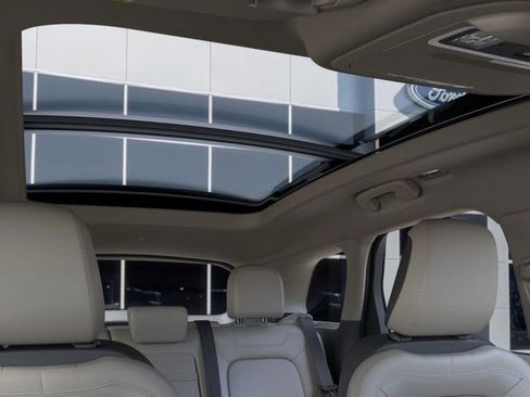 New 2026 Lincoln Corsair Grand Touring AWD/4WD image 23