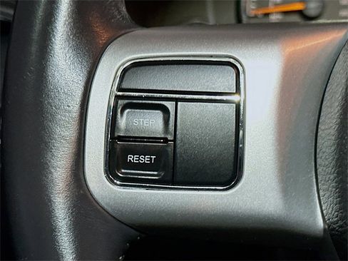 Used 2015 Jeep Compass High Altitude image 35