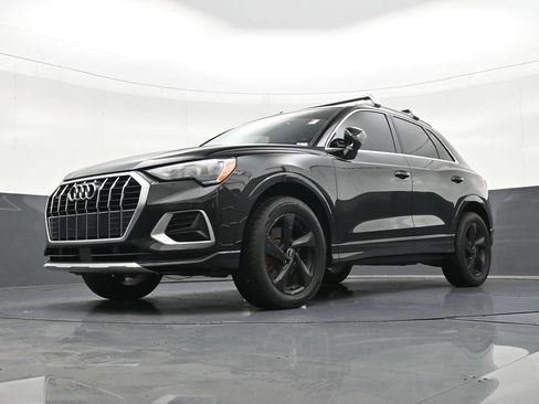 Used 2021 Audi Q3 2.0T Premium w/ Convenience Package image 23