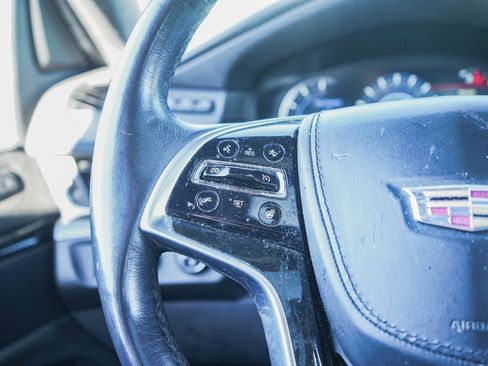 Used 2018 Cadillac Escalade Platinum image 21