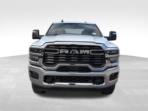 Used 2026 RAM 2500 Big Horn AWD/4WD image 3