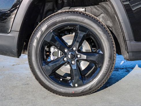 New 2026 Jeep Grand Cherokee L Limited image 10