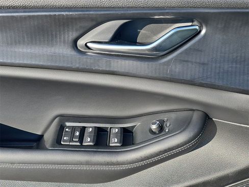 Used 2025 Jeep Grand Cherokee L Altitude image 24