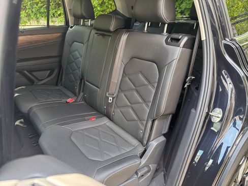 Used 2026 Volkswagen Atlas SE FWD image 37