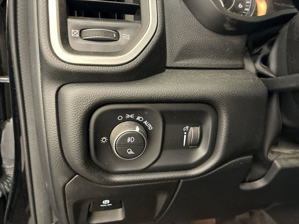 Used 2023 RAM 1500 Big Horn AWD/4WD image 27