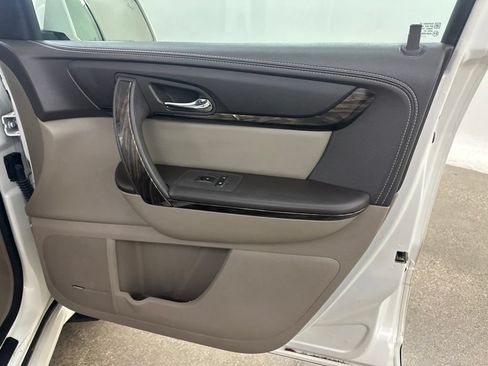 Used 2015 GMC Acadia Denali AWD/4WD image 20