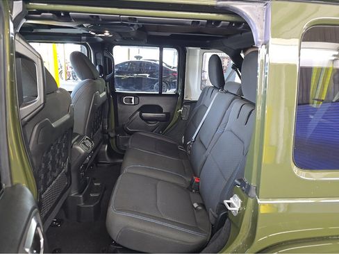 Used 2023 Jeep Wrangler Unlimited Rubicon 4xe AWD/4WD image 5