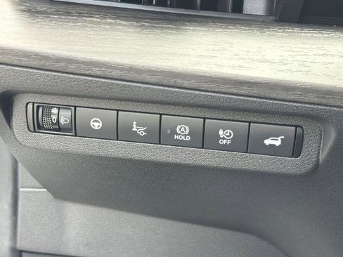 Certified 2023 Nissan Ariya FWD image 19