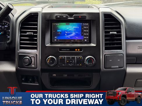 Used 2019 Ford F350 XLT AWD/4WD image 32
