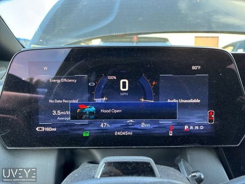 Used 2024 Chevrolet Equinox EV RS FWD image 3