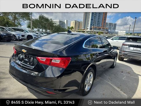 Used 2024 Chevrolet Malibu LS image 3