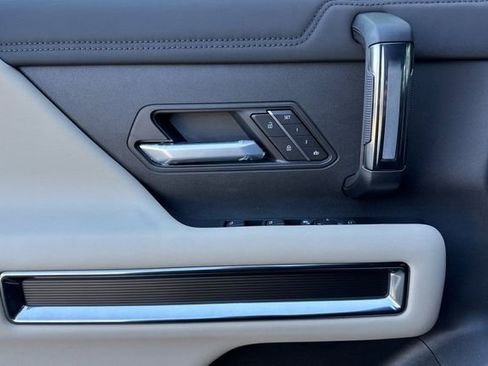 New 2026 GMC Hummer EV SUV image 11