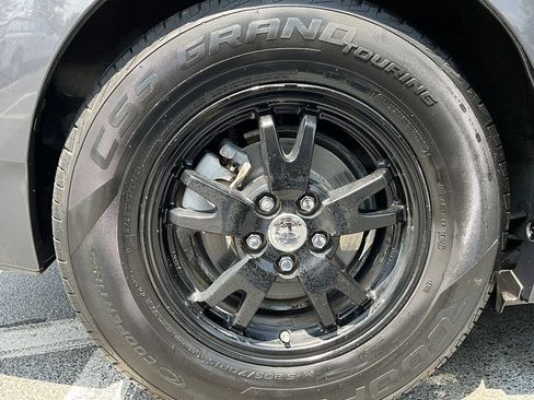 Used 2012 Toyota Prius Two image 7