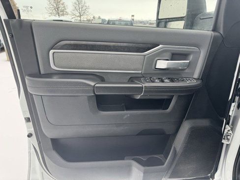 Used 2023 RAM 2500 Big Horn w/ Level 1 Equipment Group image 10