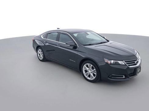 Used 2015 Chevrolet Impala LT w/ Convenience Package image 3