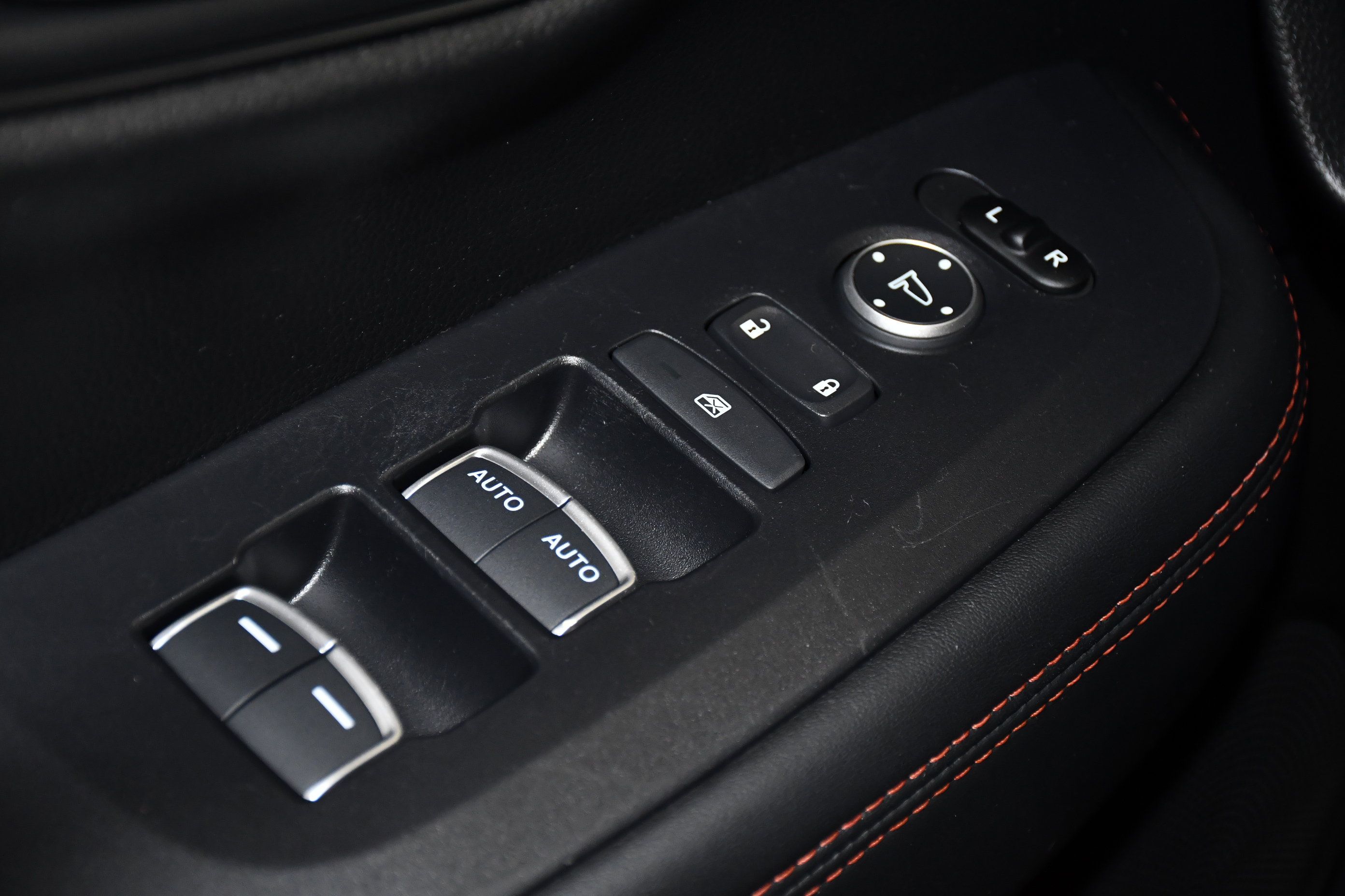 Certified 2024 Honda HR-V Sport image 32