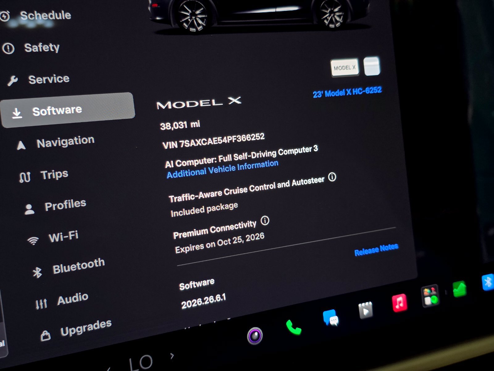 Used 2023 Tesla Model X AWD/4WD image 6