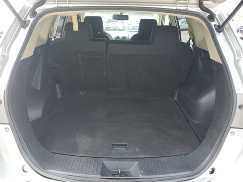 Used 2010 Nissan Rogue S w/ 360 Degree Value Pkg AWD/4WD image 9