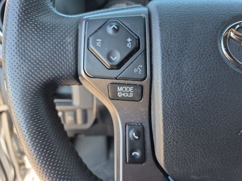 Used 2019 Toyota Tacoma TRD Off-Road AWD/4WD image 16