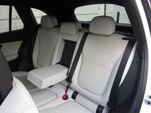 New 2026 Mercedes-Benz GLC 300 4MATIC image 16